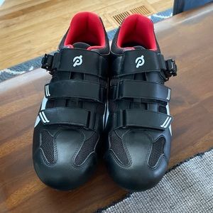 Mens peloton shoes size 11 / 45